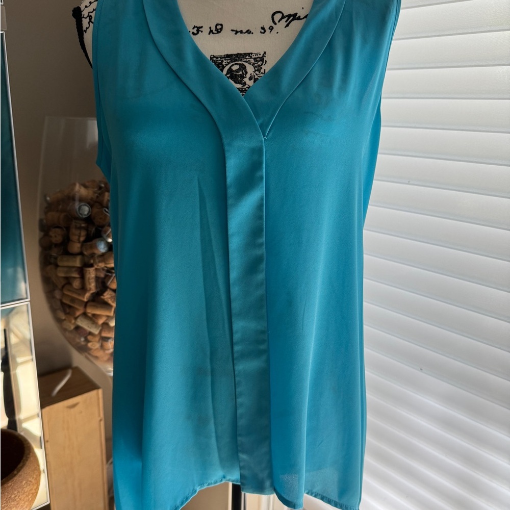 Milano Blue Blouse with V-Neck and Relaxed Fit